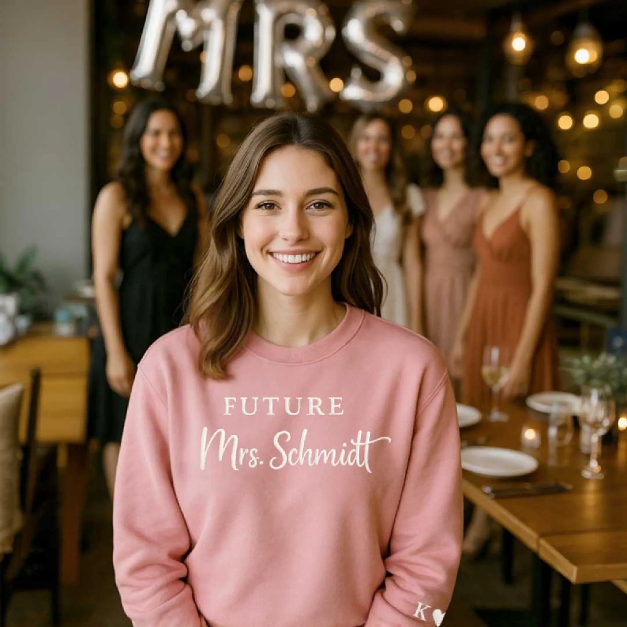 FUTUREMRS_SWEATSHIRT_CUSTOM_PINK_SCHMIDT_RESTAURANT_CHAR_HEART_1x1_V1